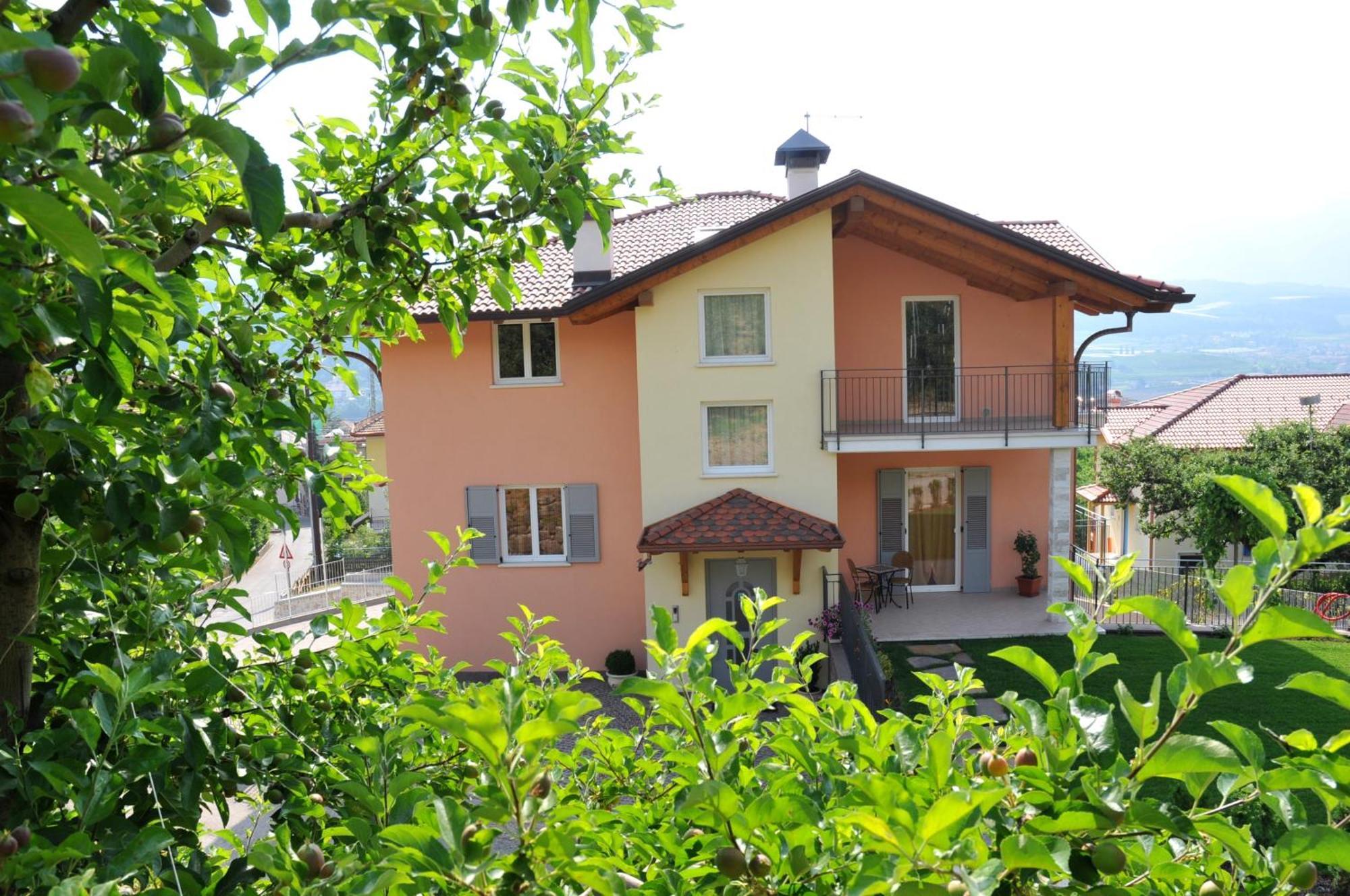 Agritur Le Pergolette Villa Tassullo Exterior photo